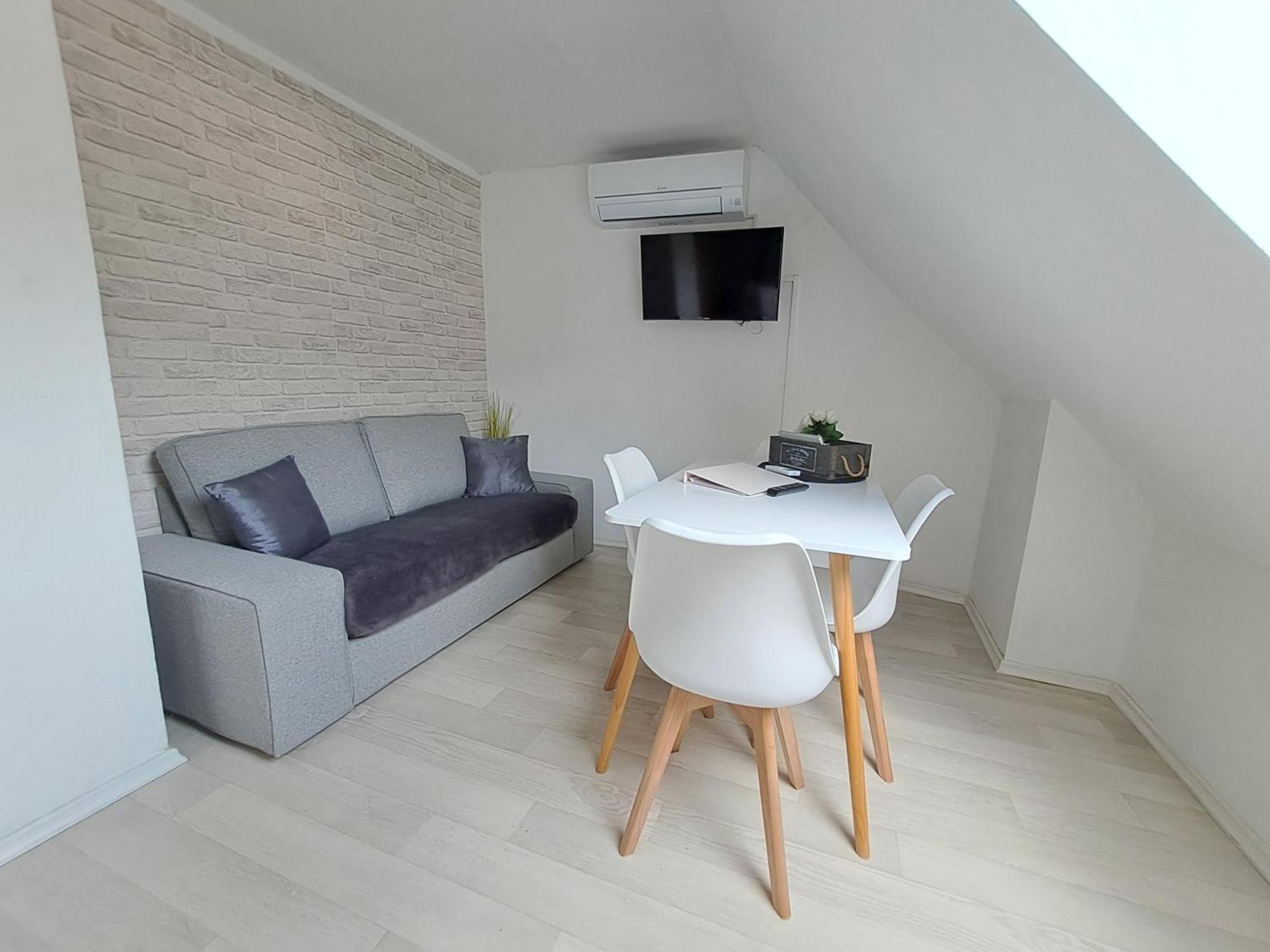 Apartments In Green House 보베츠 외부 사진
