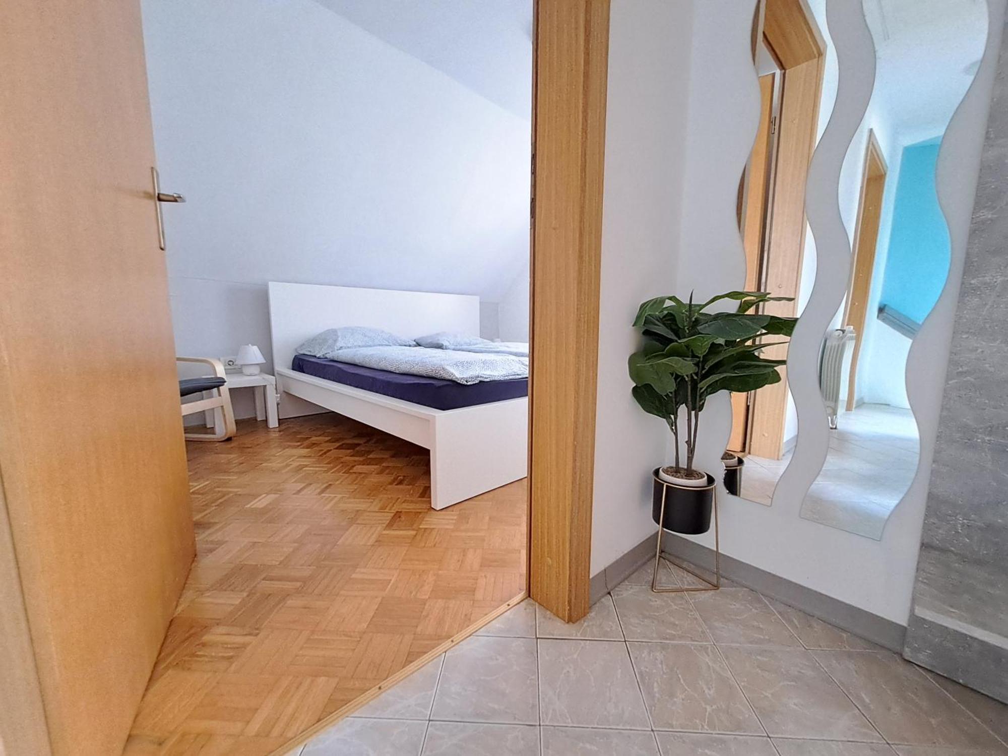 Apartments In Green House 보베츠 외부 사진